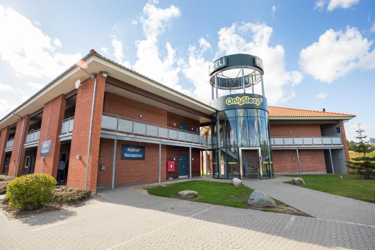 Onlysleep Trafikcenter Hotel Slagelse Exterior photo